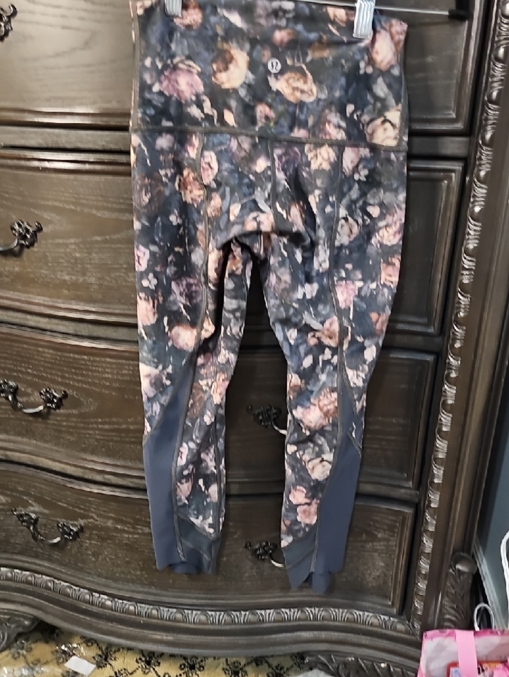 lululemon Fast and Free Crop II, Nulux Fabric, Stunning with Mesh - Picture 3 of 12